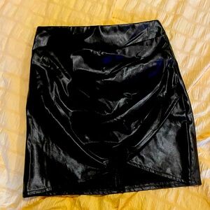 Black Shiny Pleather Short Skirt size small scrunched  measures 28 Waist 18 long